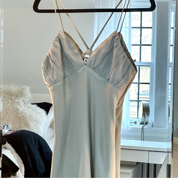 Princess Polly Summer Mini Dress - Picture 2 of 4